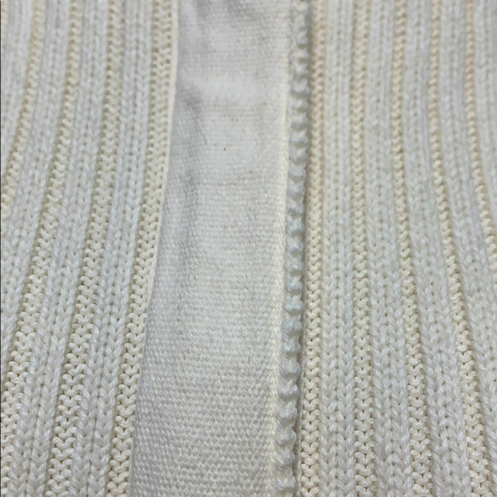 Sweater - Picture 2 of 5